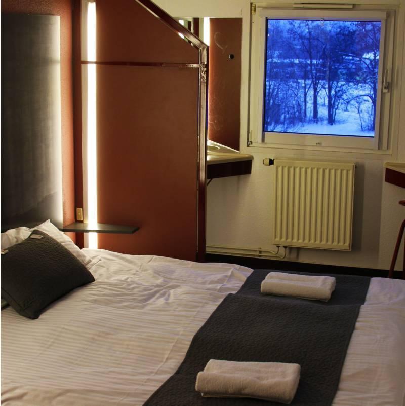 Drive Inn Hotel Torokbalint Bagian luar foto